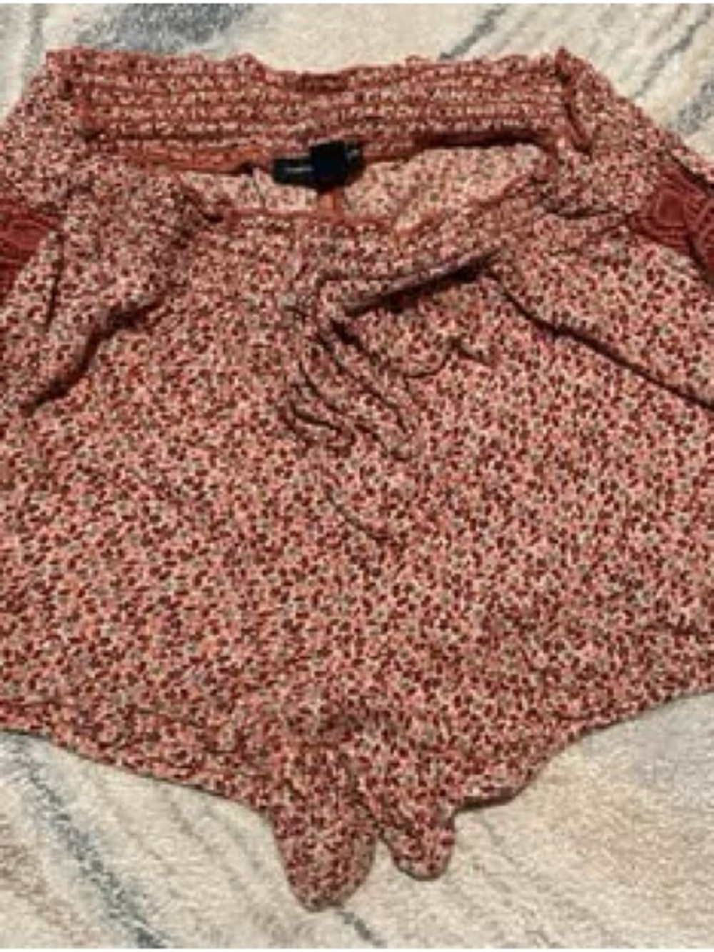 Women’s Floral Smocked Waist shorts- Pink